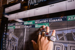 How to Choose a Fantasy Football Draft Board