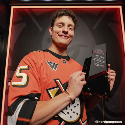 TrophySmack 13" Prism Custom Acrylic Award