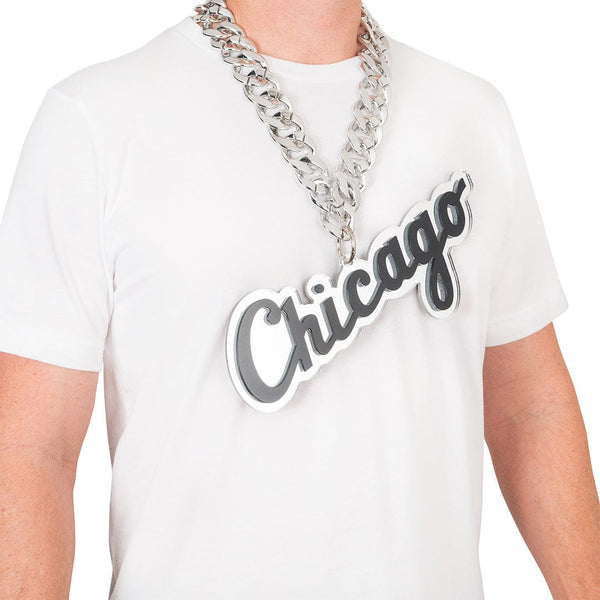 激レア　新品　タグ付き　定価400ドル　Chicago White Sox　L Chicago White Sox Script Logo MLB Chromatic Turnover Chain