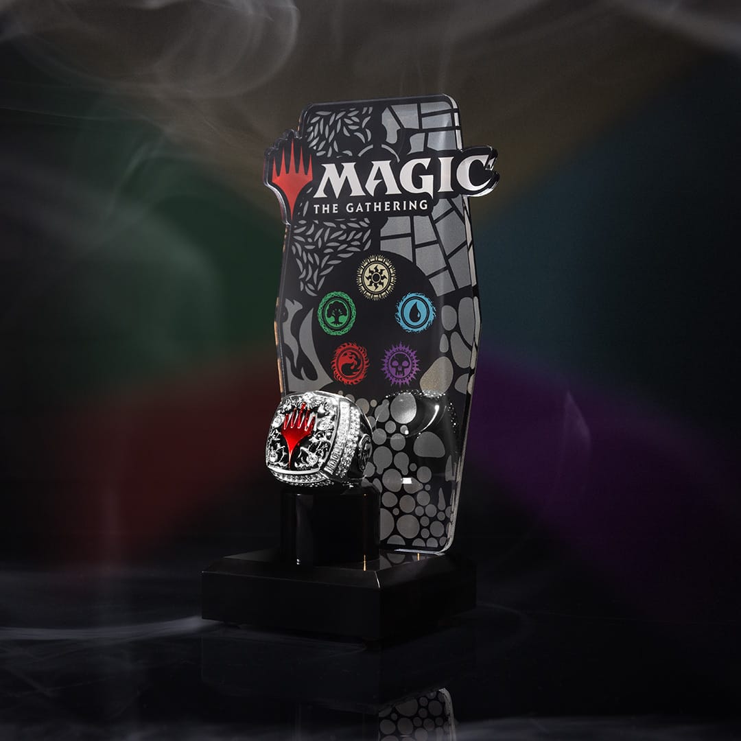 TrophySmack Magic: The Gathering Championship Ring and Display Bundle