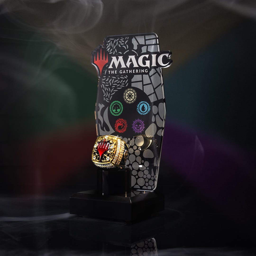TrophySmack Magic: The Gathering Championship Ring and Display Bundle