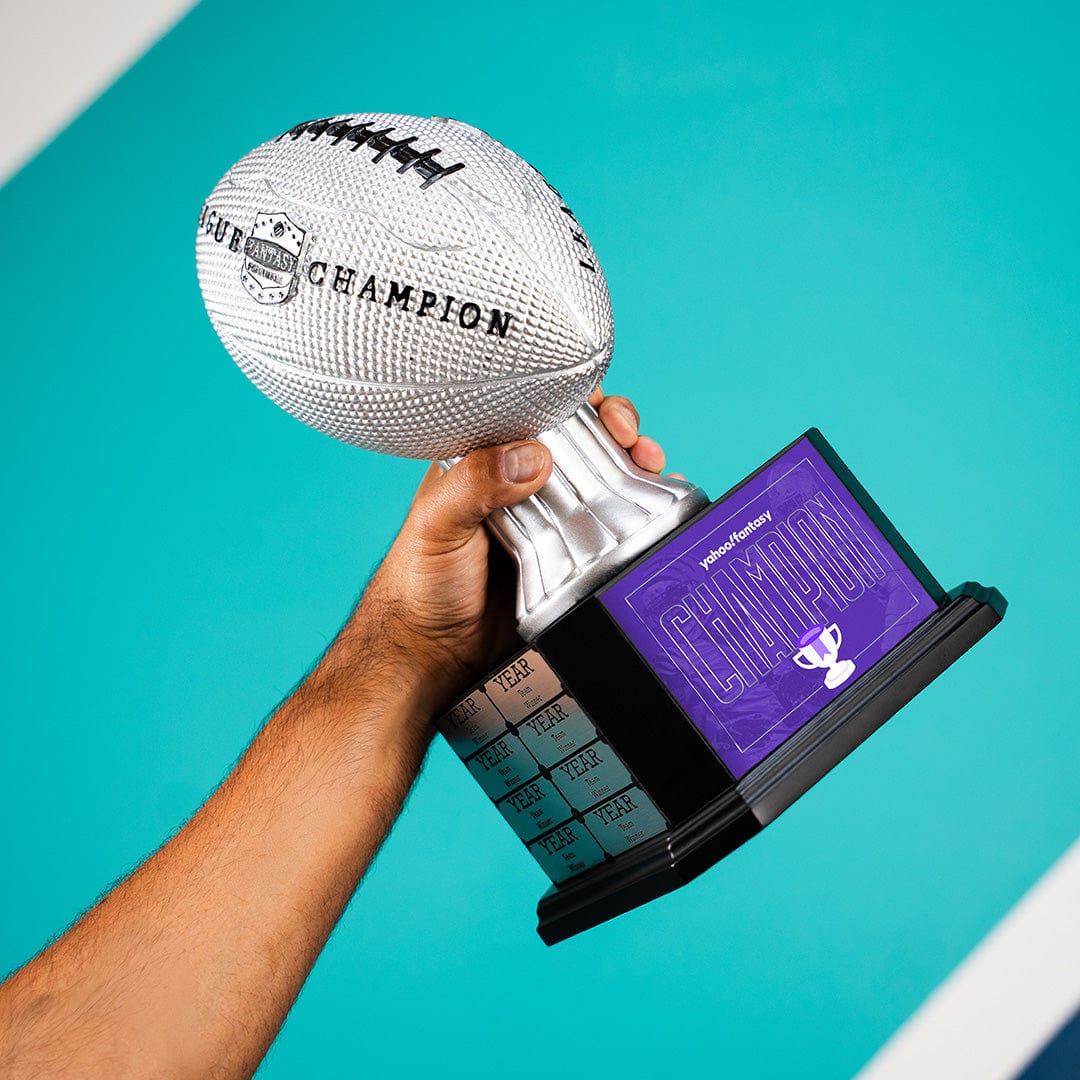 TrophySmack Yahoo! Fantasy Football Champion 15" Trophy